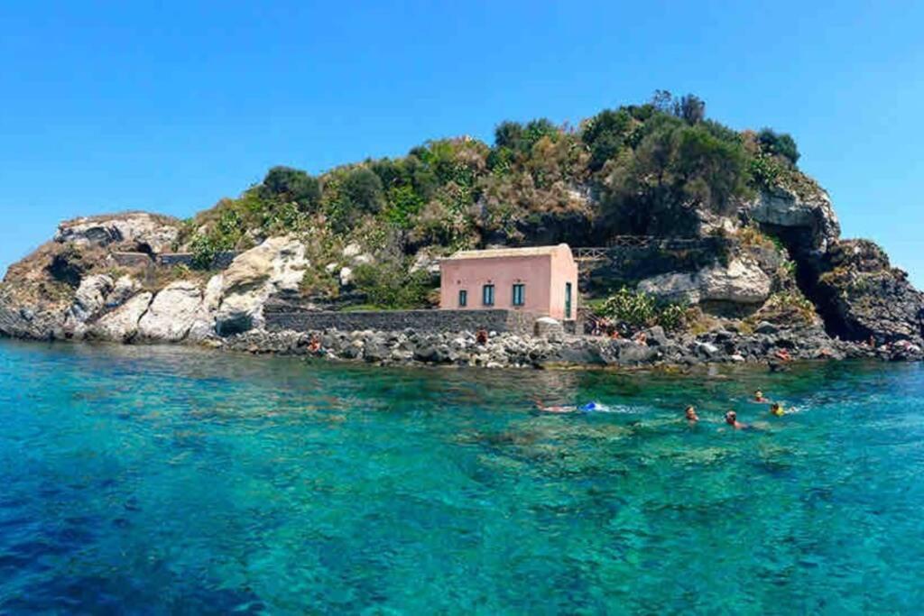 Malavoglia Suite 18 Aci Castello Εξωτερικό φωτογραφία